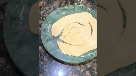 Amazing Paratha Folding #shorts #trending #food #desi #paratha #roti #youtubeshorts #viralvideo