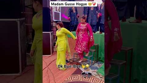 Mood Off Krta 🥺❤️‍🩹 #wedding #dance #dancer #mood #newpunjabisong #misspooja #love #newsong