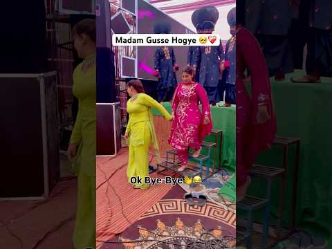 Mood Off Krta 🥺❤️‍🩹 #wedding #dance #dancer #mood #newpunjabisong #misspooja #love #newsong