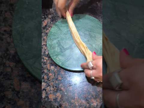 Unique Paratha Folding #shorts #trending #food #desi #paratha #roti #youtubeshorts #viralvideo
