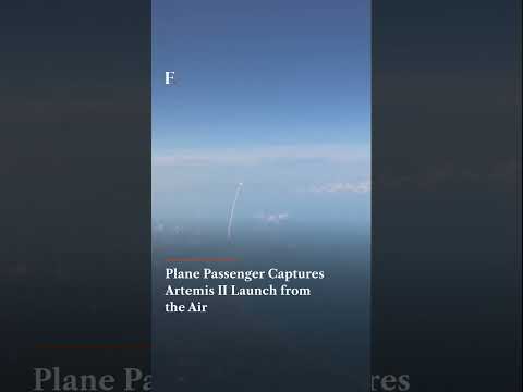 Passenger Captures Stunning NASA’s Artemis II Launch from Plane | Firstpost News | N18G