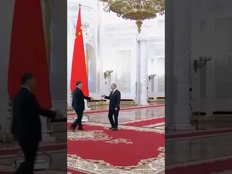 Putin Welcomes China’s Xi to Kremlin During Moscow Visit