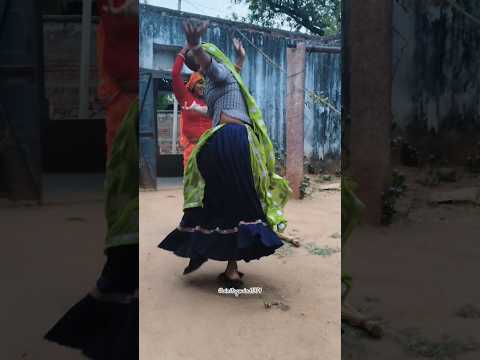 Chaal matakani see🫣😍 #yt #dance #shorts #haryanvi #desi #enjoy #village