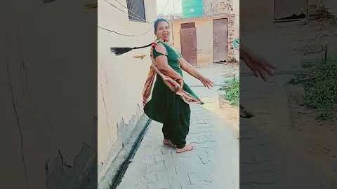 gaon ki ladki ka dance ✌️😎#short #dance #haryanvi #desi #shortvideo