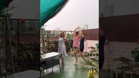 Delhi ki pehli baarish 🌧️ #rain #minivlog #viral #ytshorts #explore #baarish #family