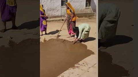 गाव की ख़ुशबू देसी खाना सादा जीवन #gaav #ki #khushbu #desi #khana #food #shortvideo #villagelife