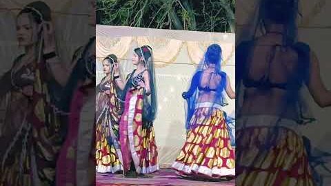 Desi rai//कृष्णे जन्मे आधी रात भादौ की रतिया//मोनिका मधुर #rai #desi #dance #song #शॉर्ट #वीडियो