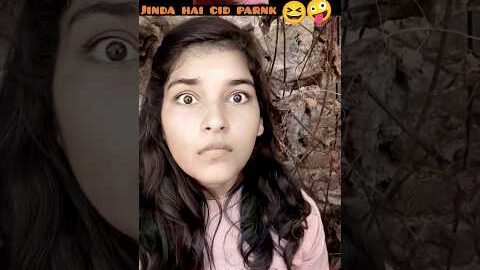 larki jinda hai cid panrk video  😱😂 #funny #fun #trending #funnyvideos #shorts