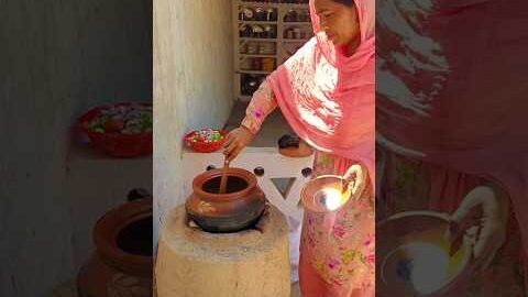 Village Life Special Lunch Recipe 🍲 | Pure Desi Taste | Ayat PK Vlogs #desifood #food #shorts