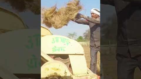 ट्रैक्टर का क्या काम होता है||🥰#minivlog #vlog #trendingshorts #shorts #video #minivlog mrrakeshindi