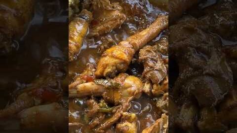 लाज़िज़ Desi chicken curry🍗🤤 | V travel vlogs | #shorts #ytshorts #chickencurry #vtravelvlogs