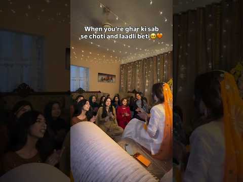 Mehndi song💃 Desi Wedding Singer be like #Shorts