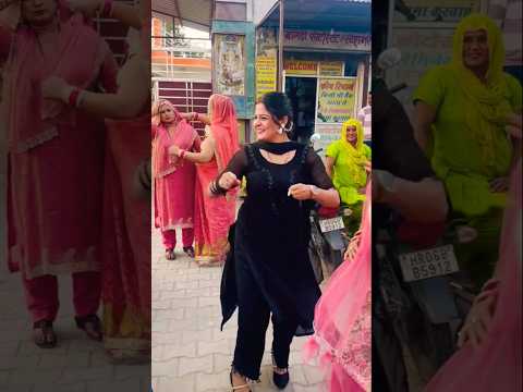 Tu kadhi punjaban #dogriswaig #trending #punjabisong #new  #shorts #dance #viralvideo #shortfeed