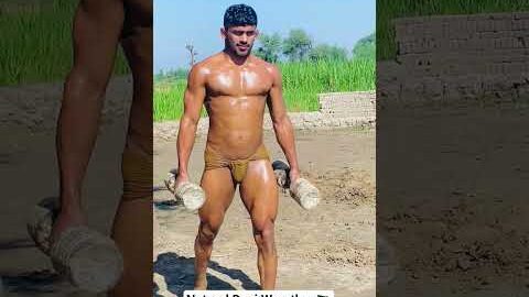 Natural Desi Pehlwan#Desi Workout #Shorts feed #Adrees Pehlwan