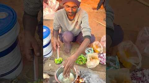 दुनिया का सबसे शुद्ध और महंगा खाना#rajasthani #village #cooking #food #desi #life #style #shorts