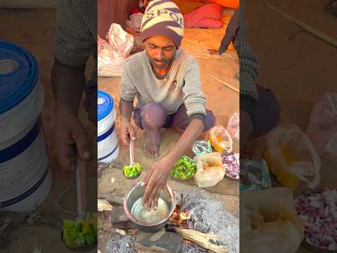 दुनिया का सबसे शुद्ध और महंगा खाना#rajasthani #village #cooking #food #desi #life #style #shorts
