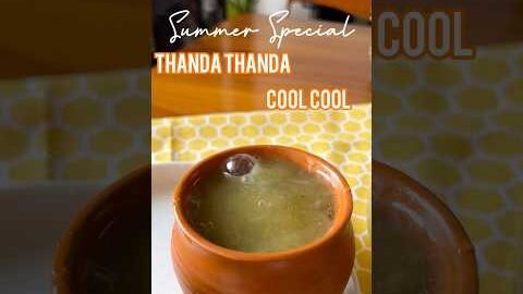 Imli + Pudina + Jaggery = ultimate desi refreshment😋#shorts #food #recipe #cooking #summer #healthy