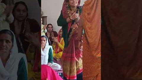 dehati nai Bahu ka mast dance#trending #youtub #viral #dance #desi #lokgeet #geet#shorts