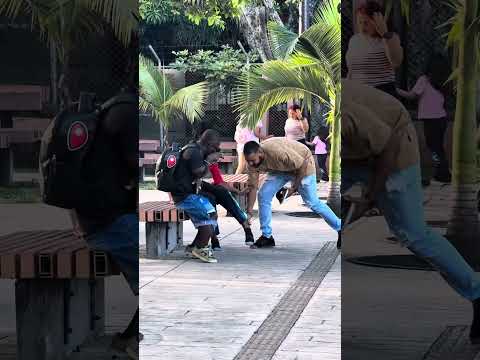 El enano #shorts #shortvideo #funny #viral #viralvideo #comedy #short #cat #trending #goodmorning