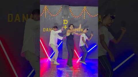 Giddha Queen | Sukshinder Shinda | (OfficialVideo)| Deepa Babbar |New Punjabi Song #trending #dance