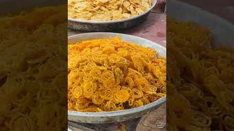 गर्मियों में गांव की देसी छाछ #rajasthani #food #desi #food #chacha #shortvideo