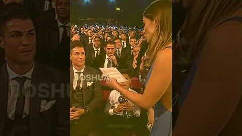 A girl tried to flirt with Cristiano Ronaldo. #viral #youtubeshorts #shortsfeed #ytshorts