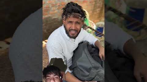 औरतों.की.फेकने.की. आदत.!🤣🤣 #youtubeshorts #funny #viral सकीना की न्यू कॉमेडी वीडियो! #trendingshorts