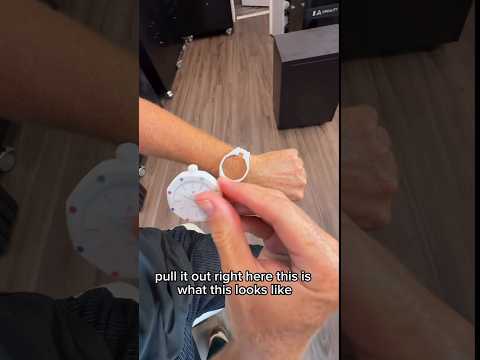 We got a strap for the AP x Swatch Royal Pop watch ⏱️ #ap #audemarspiguet #swatch #watches #style