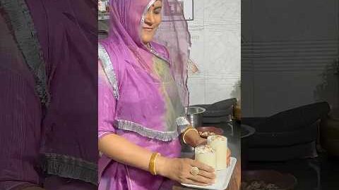 बादाम शेक 😍 #desi #rajasthani #food #badamshake #food #cooking #marwadi #youtubeshorts #shorts