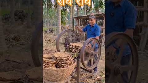 💯🫡Desi Jugaad- केले के पत्तों से प्लेट 🍽️ बनाने की मशीन! 🥬💥Eco-Friendly Plate #shorts #desijugaad