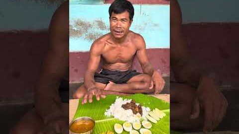 Protein vs Desi Khana 💪🏾🥵 #viralvideo #food #villagerlifestyle #desihomegym #youtubeshorts