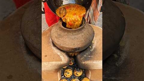 गांव की दाल बाटी का स्वाद#desi #food #rajasthani
