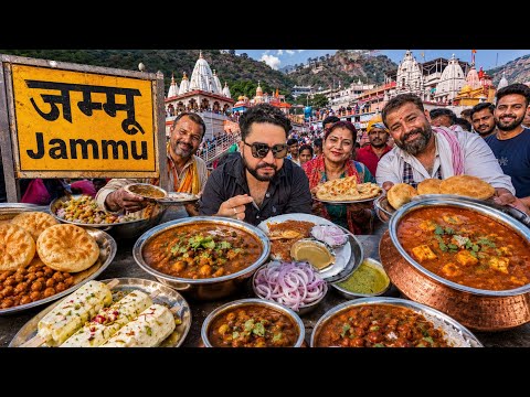 SUPERHIT Foods of Jammu | Jumbo POORI Chana, Rajmaah CHAWAL, Dogri DHAAM, Desi Kulfi | Indian Food