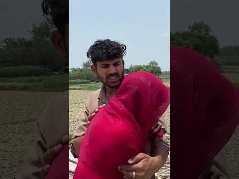 jhola uthaik ja rahi😅😅#desi #feed #shortsfeed #funny #saasbahuladai #comedy #shorts #feedshorts