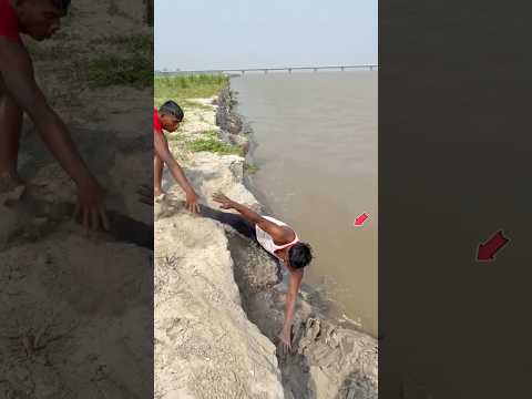 Support kijiye please bhai 🙏😭😱💔#funny #shorts #comedy #trending #shortvideo #viral #youtubeshorts