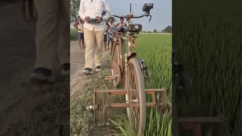 desi jugaad cycle ke dwara ghas ki katai ki machine#desi#uttarpradesh #paunch
