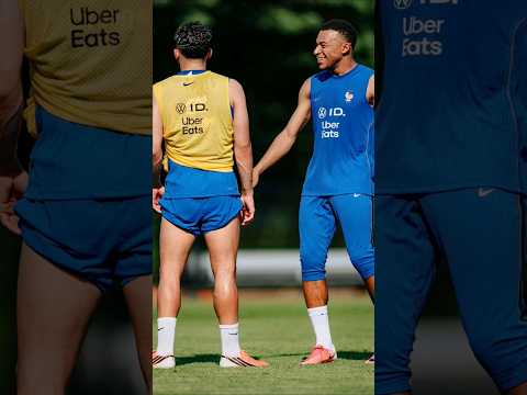 #football#comedy#funny#trending#viral#funnyvideos#memes#shortvideo#Dance#music#foryou#fyp#viral#xoxx