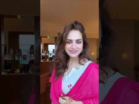💕 #ayeshakhan’s SUPER DESI look in #salwarsuit as she #lipsync #sadisun song #shorts #fashion