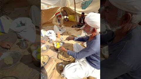 80 साल के बाबा की देशी दाल बाटी #rajasthani #cooking #food #desi #dal #indianfood #village #life