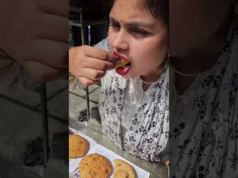 Desi street food vlogs | Bedmi Poori Shahadra | Best Breakfast #foodshorts #foodvlog #streetfood