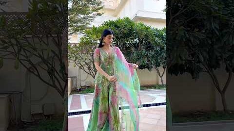 Sharara of my dreams 🦚🪞 #ethnic #traditional #desi #saree