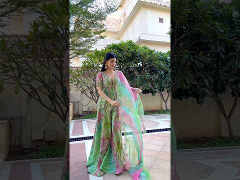 Sharara of my dreams 🦚🪞 #ethnic #traditional #desi #saree