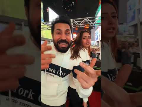 Gippy Grewal and Sargun Mehta | New Punjabi Songs #gippygrewal #sargunmehta #punjabisong #shorts