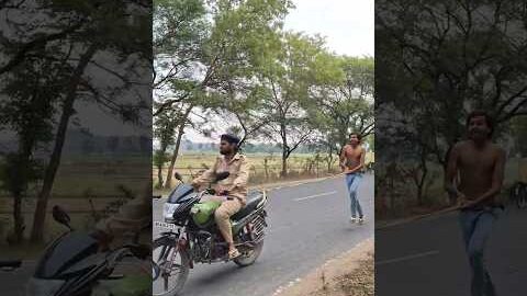 Police se panga 🫣 #comedy #policecomedy #funny #desi #shortvideos #realfools