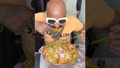 Desi chicken biryani…😍❤️🍗 #chickenlegpiece #ulhaskamathe #foodchallenge #indianfood #food #shorts