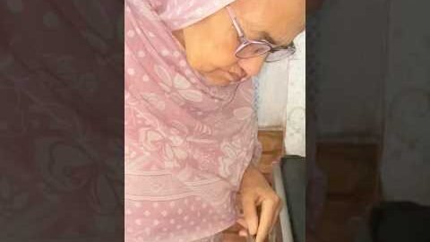 Meri ma mera Rab #onion #recipe #maa #love #desi #trending #desi#villagelife