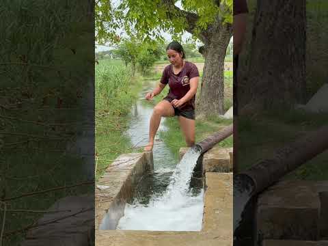 Desi🌾🇮🇳…#lifestyle #trending #viral #youtube #life #shorts #bathing #love #girl #village #desi