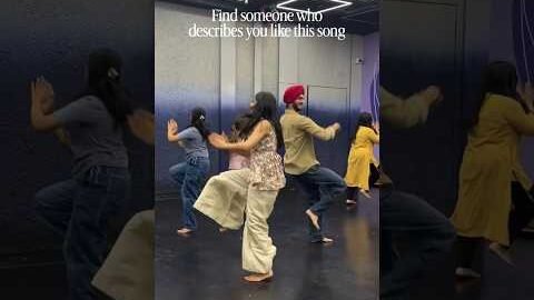 New Punjabi Song  Vibe 😍💃| Bhangra look #punjabilook #shorts #dance