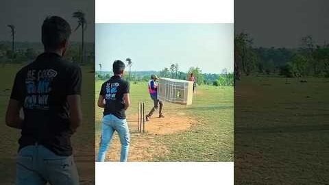 🏏 Gully Cricket + Desi Jugaad = Pure Entertainment 😂🔥 #shorts #cricket