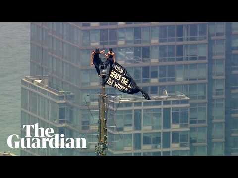 Couple arrested on Empire State Building after apparent proposal